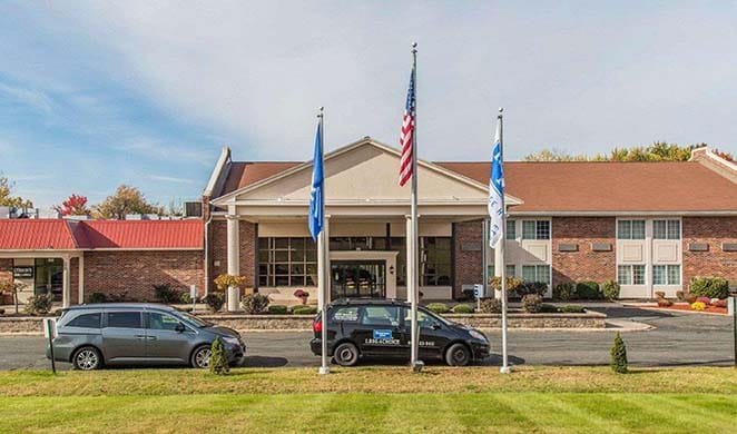 HOTEL RODEWAY INN SUITES EAST WINDSOR CT EAST WINDSOR